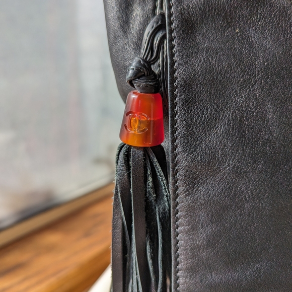 Rare Black Lambskin Large CC Tassel Hobo Bag Gold Hardware, 1996-1997 - Picture 3 of 13